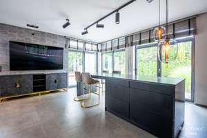 Moderne Villa direkt am Grunewald -Ihr Zuhause in bester Lage mit eigenem Waldzugang – Die vollständige Adresse der Immobilie erhältst du vom Anbieter., 14055 Westend, Berlin – Vorschaubild 12