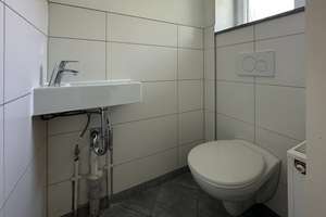 Reihenendhaus in Harheim mit großem Garten – Die vollständige Adresse der Immobilie erhältst du vom Anbieter., 60437 Harheim, Frankfurt am Main – Vorschaubild 2