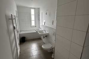 Property thumbnail 10