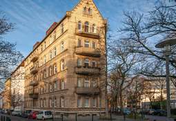 Mehrfamilienhaus