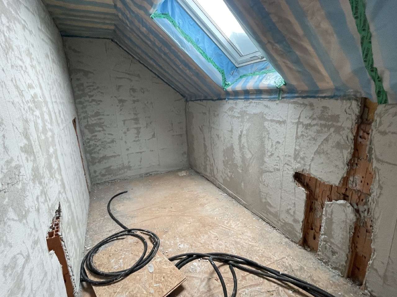 Immobilie in Aichen - NEU! Smarte Haushälfte zum Selbstausbau! - Bild 0