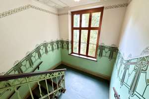 * helle und sehr schöne 2-Zimmer-Wohnung in denkmalgeschützter sanierter Villa * – Die vollständige Adresse der Immobilie erhältst du vom Anbieter., 1309 Striesen-Süd, Dresden – Vorschaubild 3