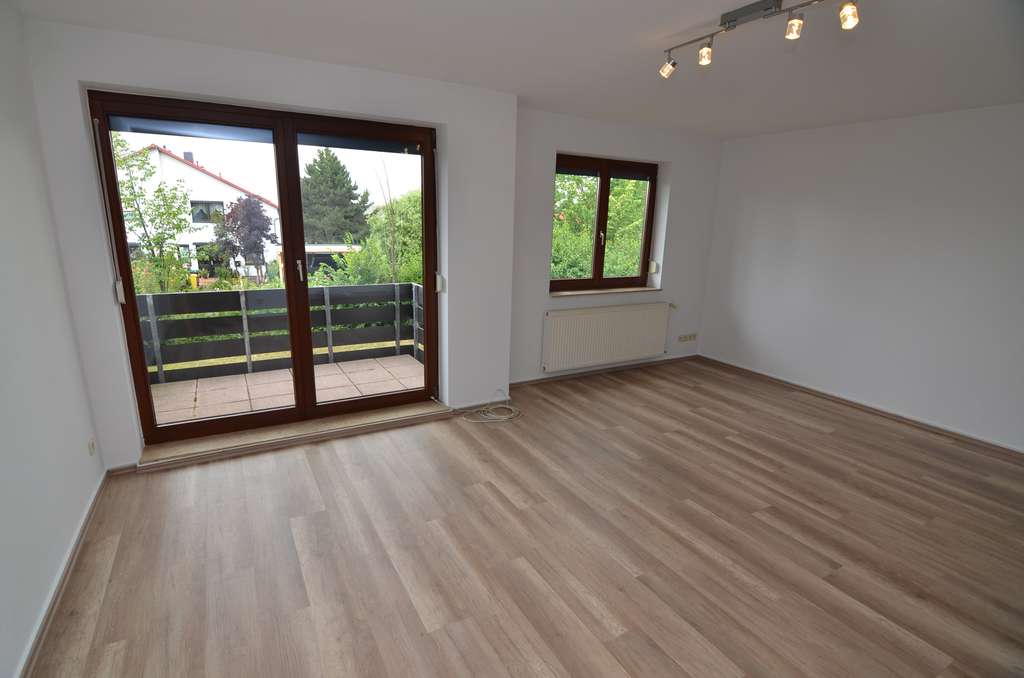 Immobilie in Teutschenthal - Langenbogen: Tolle  2-Zi.-Wohnung mit mit Abendsonnen-Balkon - Bild 4