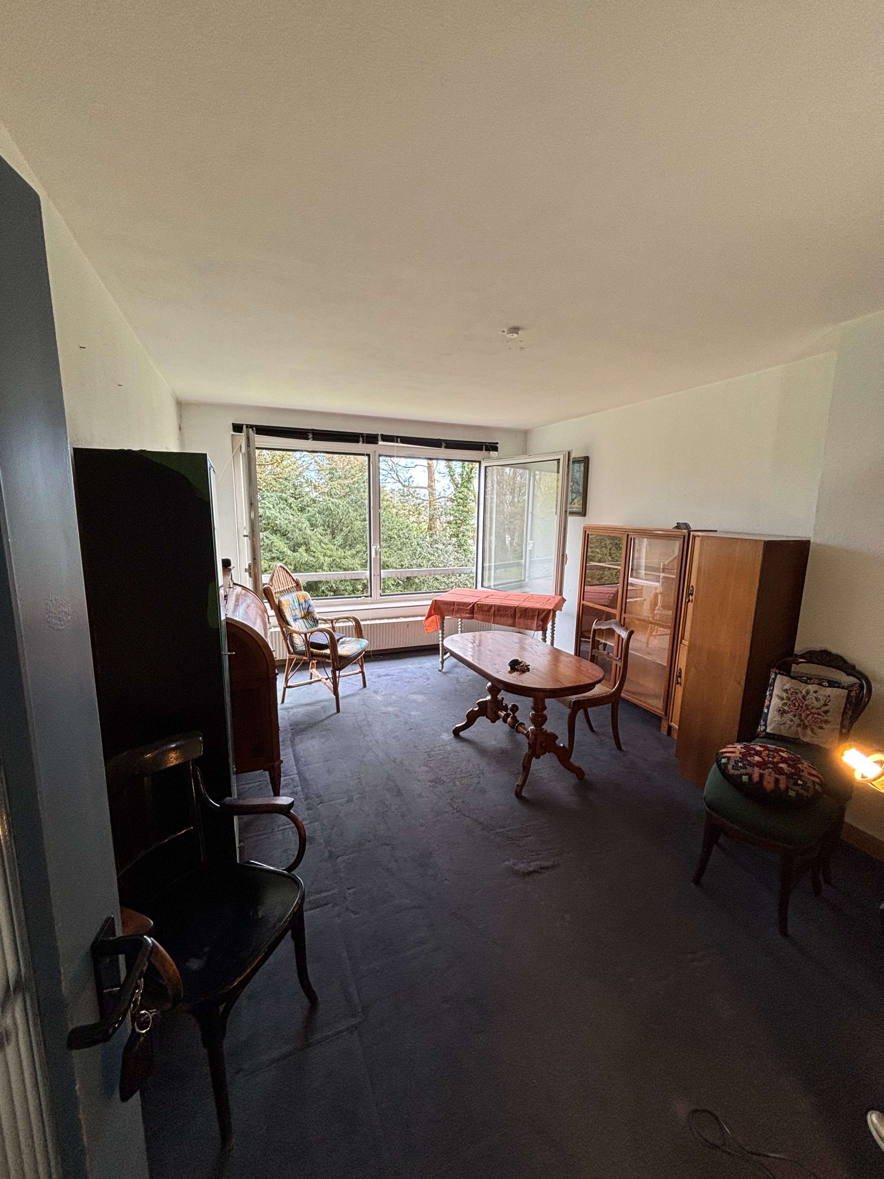 Renovierungsbedürftige 2-Zimmerwohnung in Aachen mit tollem Blick ins Grüne!, Aachen – Bild 2