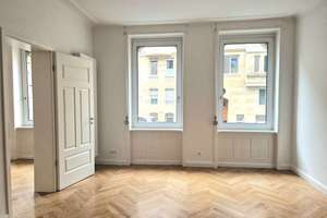 Erstbezug nach Sanierung: Lichtdurchflutete Altbauwohnung mit Wintergarten & Terrasse – Die vollständige Adresse der Immobilie erhältst du vom Anbieter., 70197 Rotebühl, Stuttgart – Vorschaubild 5