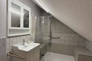 Großzügiges Haus mit Maisonettecharakter & Einliegerwohnung – Die vollständige Adresse der Immobilie erhältst du vom Anbieter., 63654 Büdingen – Vorschaubild 13