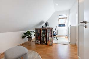 Property thumbnail 12