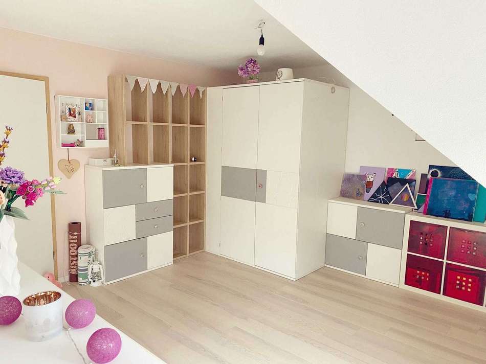 Schlafzimmer Kind 1 OG