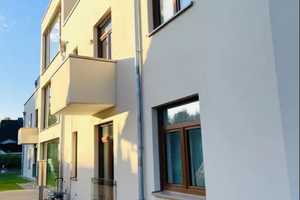 WIRKLICH mega 2,5Zi-Whg. Erdgeschoss,gehobene Innenausstattung+Terrasse+Gärtchen+2Pkw-TGStellplätze