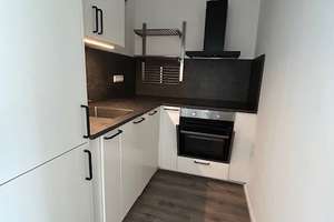 Lebendiges Hamburg: 1,5-Zimmer-Wohnung mit Loggia auf St. Pauli – Reeperbahn 157, 20359 St. Pauli, Hamburg – Vorschaubild 3