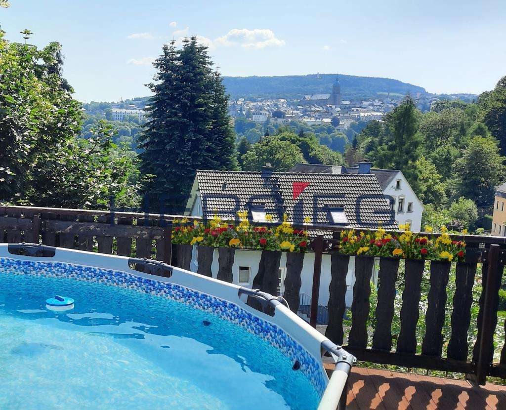 Immobilie in Annaberg-Buchholz - Freier Ausblick und sonnige Lage ... - Bild 1