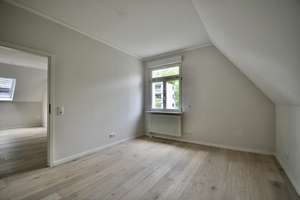 Wiesbaden-Sonnenberg: hochwertig ausgestattete 2-bis 3-Zimmer-Wohnung mit EBK und Tageslichtbad. – Die vollständige Adresse der Immobilie erhältst du vom Anbieter., 65191 Sonnenberg, Wiesbaden – Vorschaubild 5