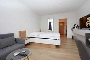 Hahnenklee-Zentrum: Helles, modernisiertes Ferien-Apartment mit Balkon + Küchenzeile... – Die vollständige Adresse der Immobilie erhältst du vom Anbieter., 38644 Goslar – Vorschaubild 9