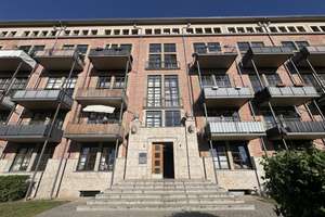 "4-Zimmer-Maisonette mit Balkon & Tiefgaragenstellplatz am Gutenbergplatz Leipzig." – Die vollständige Adresse der Immobilie erhältst du vom Anbieter., 4103 Zentrum-Südost, Leipzig – Vorschaubild 2