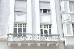 Einzigartige Altbauwohnung in saniertem Denkmalaltbau in Toplage. – Die vollständige Adresse der Immobilie erhältst du vom Anbieter., 80798 Neuschwabing, München – Vorschaubild 2