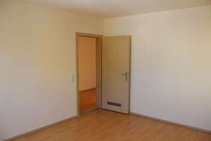 Mehrfamilienhaus mit 12 Wohnungen in Augsburg-Pfersee von PRIVAT - Baujahr 1960 – Metzstraße 1 + 1 1/2, 86157 Pfersee-Nord, Augsburg – Vorschaubild 19