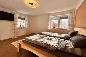 Viel Haus, viel Grund, viele Möglichkeiten – großzügiges Zweifamilienhaus mit ca. 2.500 m² Grund. – Die vollständige Adresse der Immobilie erhältst du vom Anbieter., 94157 Perlesreut – Vorschaubild 26
