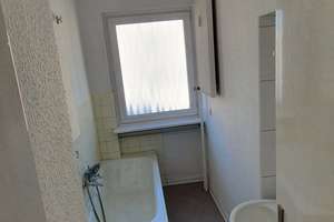 Licht durchflutete 1-Zimmer-Wohnung mit Einbauküche in Braunschweig – Die vollständige Adresse der Immobilie erhältst du vom Anbieter., 38102 Viewegsgarten-Bebelhof, Braunschweig – Vorschaubild 2
