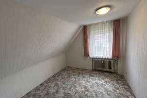 Provisionsfrei von privat: Viel Platz für die Familie! Großzügiges 1-2 Familienhaus mit tollem Garte – Die vollständige Adresse der Immobilie erhältst du vom Anbieter., 27574 Geestemünde, Bremerhaven – Vorschaubild 5