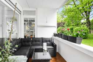 Wertstabile Kapitalanlage in Stuttgart-Sillenbuch: Modernisierte Erdgeschosswohnung mit Wohlfühl-Ga