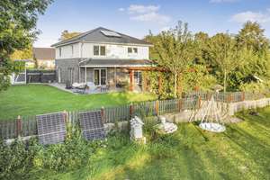 Hier werden Wohnträume wahr: Villa mit modernstem Komfort.  Charmant und exklusiv. Absolutes JUWEL. – Die vollständige Adresse der Immobilie erhältst du vom Anbieter., 24803 Erfde – Vorschaubild 11