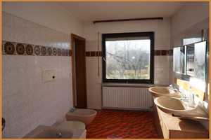 Einmalige Lage für Ihr neues Zuhause! 2-Familien-Wohnhaus mit vielen Möglichkeiten zu verkaufen! – Ortenaukreis – Vorschaubild 15
