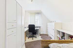 Gepflegtes Zweifamilienhaus in Ingolstadt-Unsernherrn - kurzfristig verfügbar - ruhige Lage! – Die vollständige Adresse der Immobilie erhältst du vom Anbieter., 85051 Münchener Straße, Ingolstadt – Vorschaubild 31