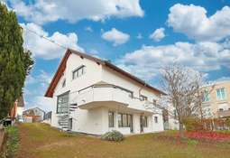 Hausansicht vom Garten