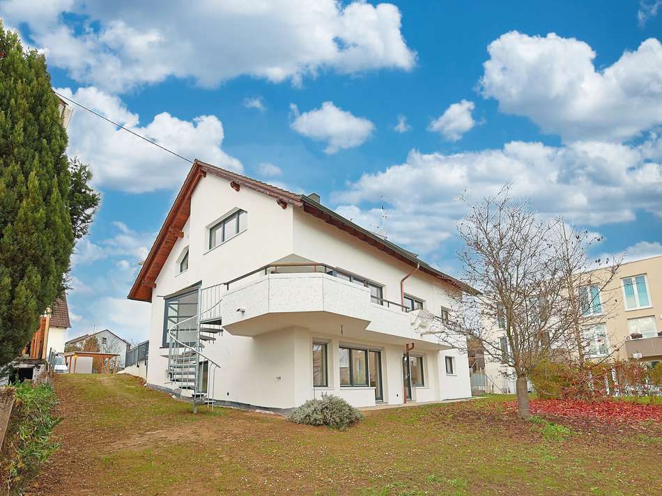 Hausansicht vom Garten