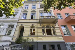 Bonn-Südstadt - Stilvolle Gründerzeitvilla mit Garten als Kapitalanlage oder teilw. Selbstnutzung