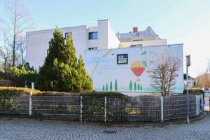 Wird bezugsfrei! 3-Zimmer-Wohnung mit Balkon und Tiefgarage im Herzen von Berlin Zehlendorf – Die vollständige Adresse der Immobilie erhältst du vom Anbieter., 14167 Zehlendorf, Berlin – Vorschaubild 1