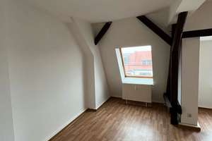 Interessant geschnittene 2-Raum-DG-Wohnung mit EBK in MD-Stadtfeld Ost – Uhlandstr. 7, 39108 Stadtfeld Ost, Magdeburg – Vorschaubild 9