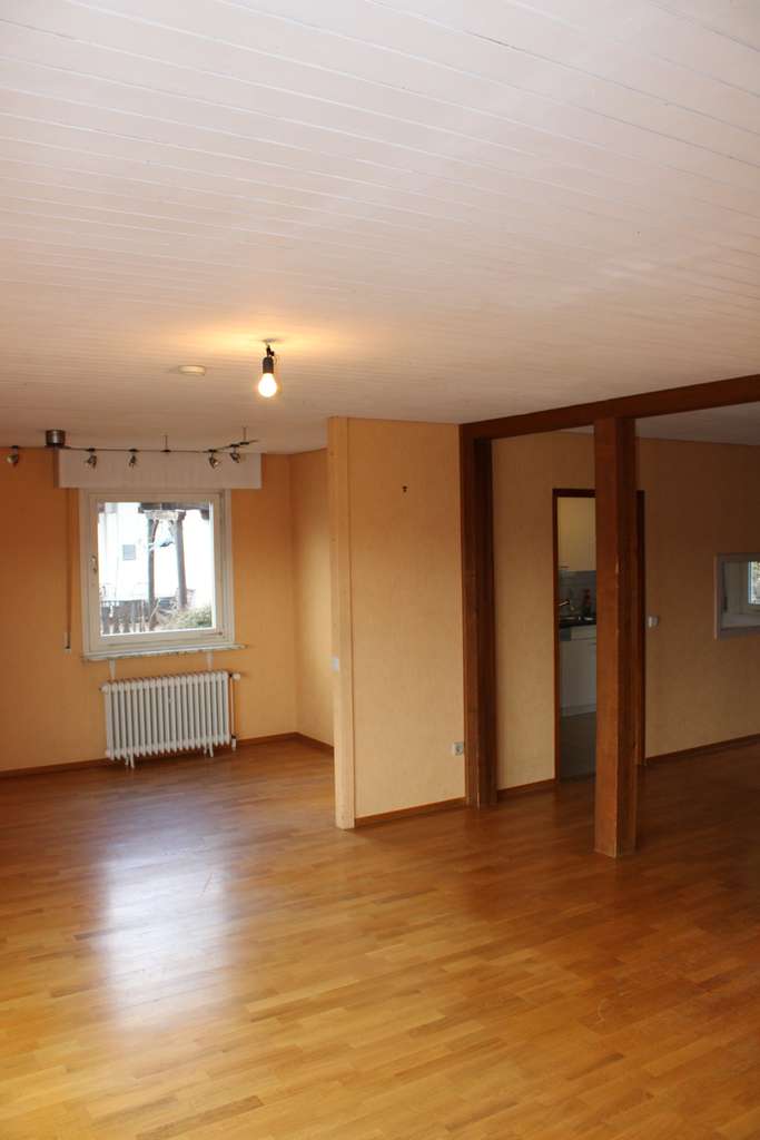 Immobilie in Lörrach - EFH mit ELW! Traumhafte Aussicht und viel Potenzial! - Bild 4