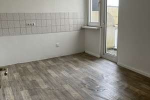 Innenstadtnahe 2 Zimmer Wohnung mit Balkon – Marienstraße 3, 27568 Mitte, Bremerhaven – Vorschaubild 4