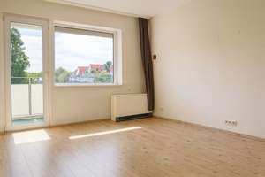 ** Sonnige 2-Zimmer-Wohnung mit SW-Loggia ** – Flankenschanze 37, 13585 Spandau (Ortsteil), Berlin – Vorschaubild 2