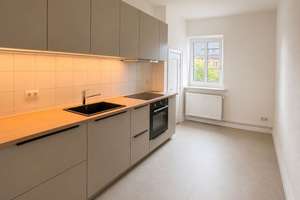 Mit Meerblick: Gemütliche 3-Zimmer-Wohnung am Hafen in Travemünde – 23570 Travemünde, Lübeck – Vorschaubild 2