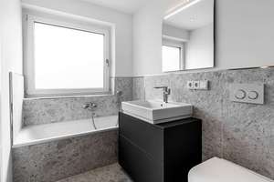 Raum, Licht, Höhe. Penthouse über den Baumkronen. – Die vollständige Adresse der Immobilie erhältst du vom Anbieter., 81925 Herzogpark, München – Vorschaubild 9