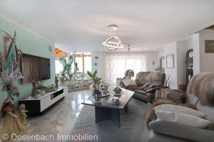 Idyllisches Einfamilienhaus in ruhiger Lage von Lörrach-Haagen – Die vollständige Adresse der Immobilie erhältst du vom Anbieter., 79541 Lörrach – Vorschaubild 2