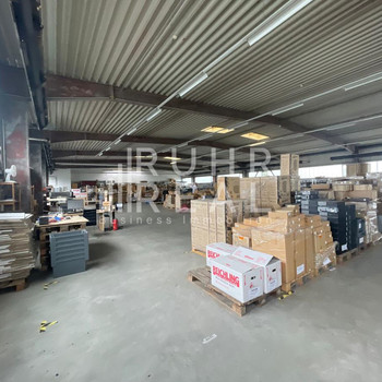 2.100 m² Logistikhalle | teilbar | Rampen | RUHR REAL