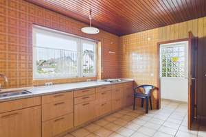 1517 m² Freiheit – freistehender Bungalow mit Pool und großem Garten in Sinzig zu verkaufen – Die vollständige Adresse der Immobilie erhältst du vom Anbieter., 53489 Sinzig – Vorschaubild 8