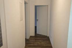 Komplett sanierte 2-Zimmer-Wohnung mit Balkon in Pforzheim-Oststadt – Die vollständige Adresse der Immobilie erhältst du vom Anbieter., 75175 Oststadt, Pforzheim – Vorschaubild 5