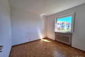 Schöne 3 Zi.-Whg. mit Südbalkon und TG-Stellplatz in Stuttgart-Riedenberg – Die vollständige Adresse der Immobilie erhältst du vom Anbieter., 70619 Riedenberg, Stuttgart – Vorschaubild 10