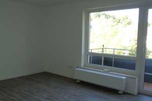 Achtung! Gemütlich und günstig - 2-Zimmer-Wohnung mit Balkon – Helsaer Straße 40, 34123 Kassel – Vorschaubild 2
