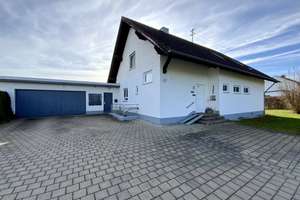 Renoviertes Zuhause für die Familie! – Die vollständige Adresse der Immobilie erhältst du vom Anbieter., 86498 Kettershausen – Vorschaubild 2