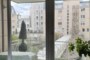 Gehobene 2-Zi.-Whg. Köln-Altstadt (Balkon, Aufzug, TG-Stellplatz) möbliert & bezugsfertig – 50667 Altstadt/Nord, Köln – Vorschaubild 3