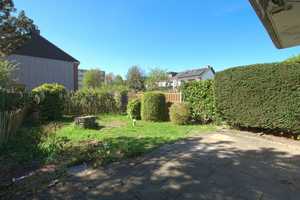 Sanierungsobjekt in Wersten mit viel Potenzial: 2-Familienhaus mit Garten & Balkon in ruhiger Gegend – Düsseldorf – Vorschaubild 9