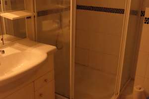 Schöne Studentenwohnung in Bonn, Graurheindorf – Estermannstraße 24, 53117 Graurheindorf, Bonn – Vorschaubild 3