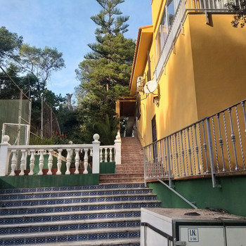 IMMOBILIEN LA RIBERA VERKAUFT CHALET PUIG GROS