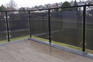 Neuwertige 3,5-Zimmer Wohnung im 2. OG in Königsbach-Stein