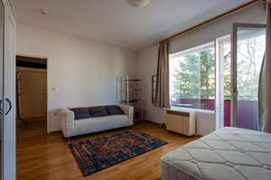 Helle, bezugsfreie Wohnung mit Balkon – möbliert und sofort bezugsfertig. – Die vollständige Adresse der Immobilie erhältst du vom Anbieter., 13403 Reinickendorf (Ortsteil), Berlin – Vorschaubild 1